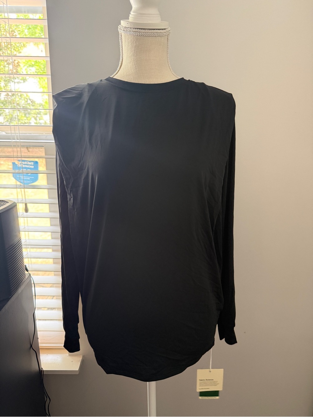 HALARA Black Long Cap Sleeve Crewneck Women's Top NWT